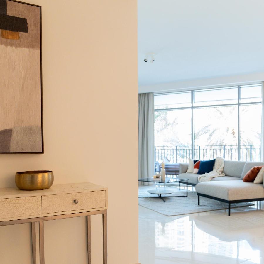Higuests - Elegant Apt With Terrace Minutes From Burj Khalifa Dubai Exterior foto