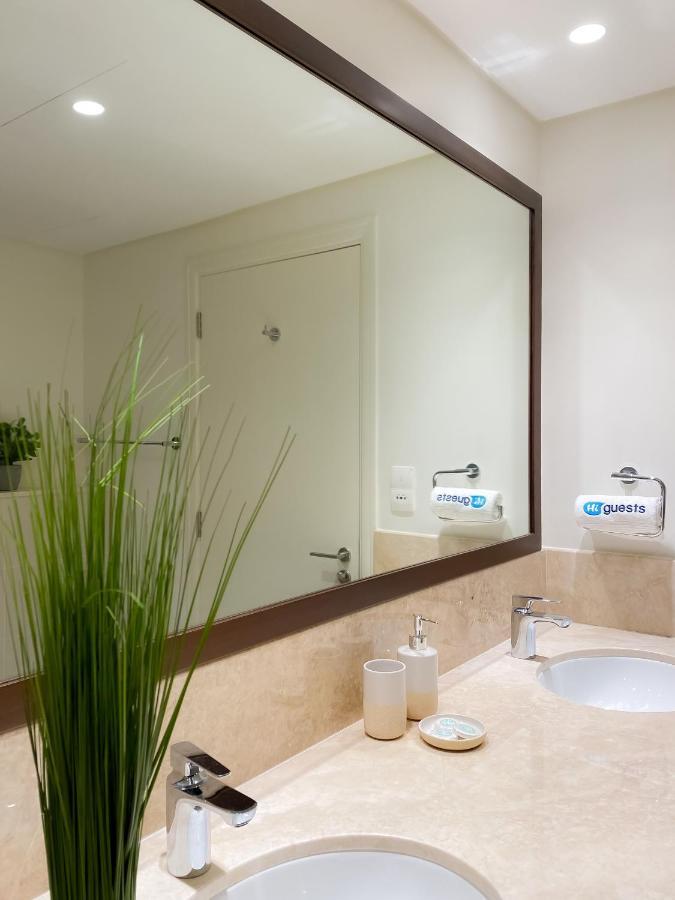 Higuests - Elegant Apt With Terrace Minutes From Burj Khalifa Dubai Exterior foto